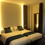 Alda Barrio Humedo Hotel