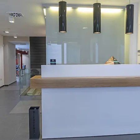 Hotell Alda Barrio Humedo León
