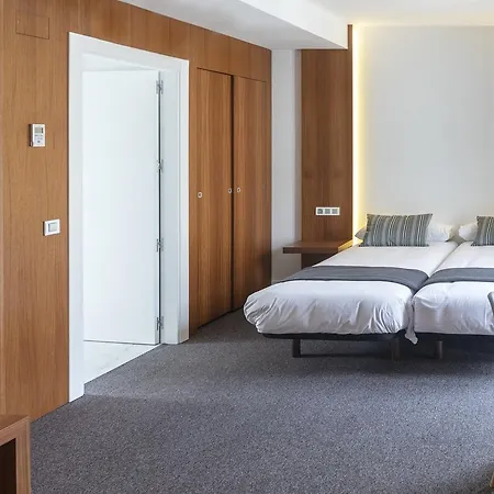Hotell Alda Barrio Humedo 3*