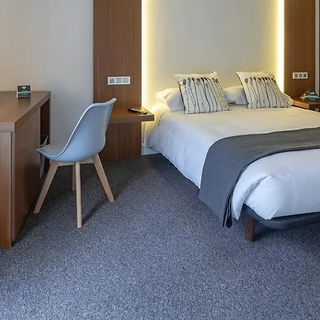 Alda Barrio Humedo 3* León