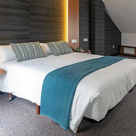 Alda Barrio Humedo 3* León