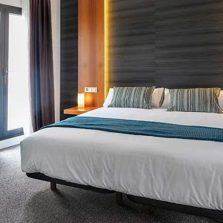 Alda Barrio Humedo Hotel