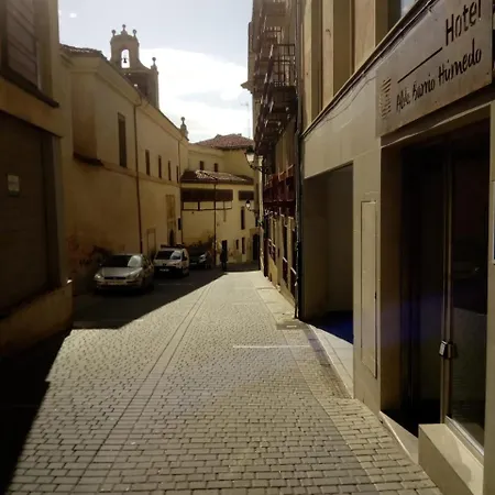 Hotell Alda Barrio Humedo 3*