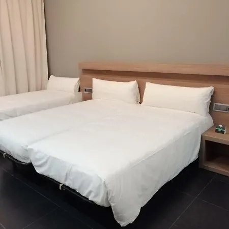 Alda Barrio Humedo 3*