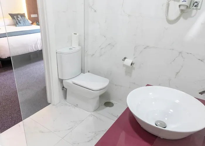 Hotel Alda Barrio Humedo