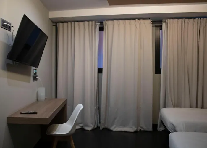 Hotel Alda Barrio Humedo