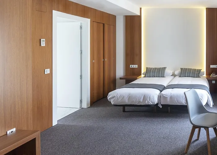 Hotel Alda Barrio Humedo 3*