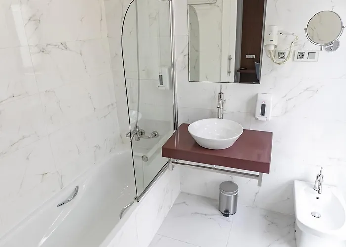 Alda Barrio Humedo Hotel