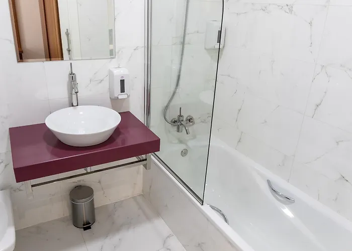 Alda Barrio Humedo 3*