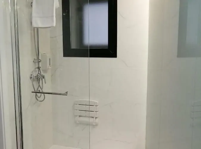 Alda Barrio Humedo 3* León